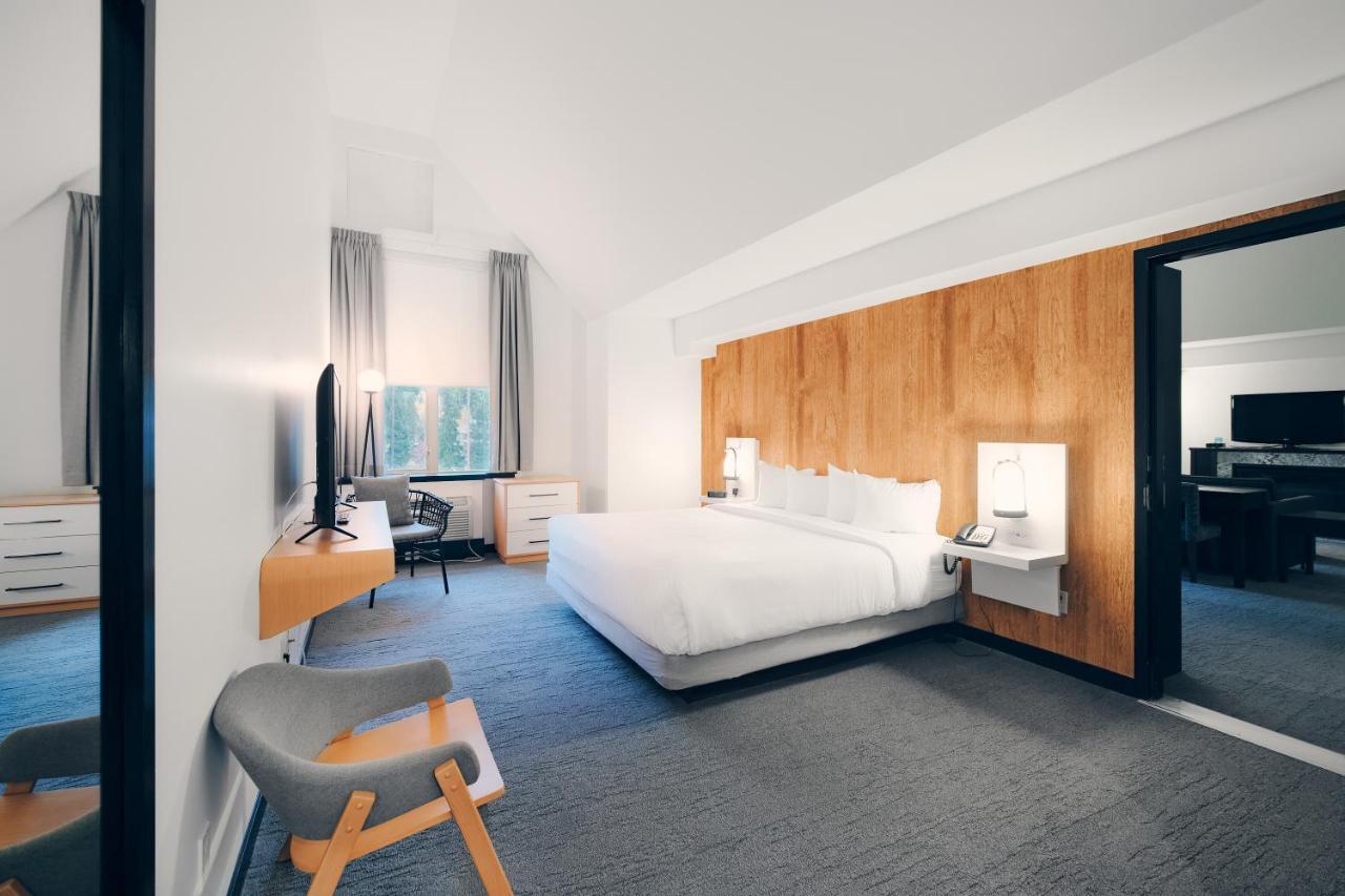 Aava Whistler Hotel Εξωτερικό φωτογραφία