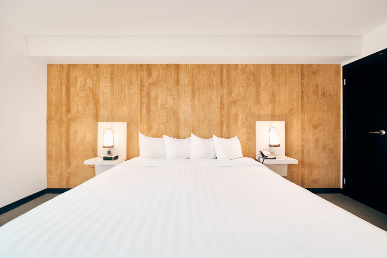 Aava Whistler Hotel Εξωτερικό φωτογραφία