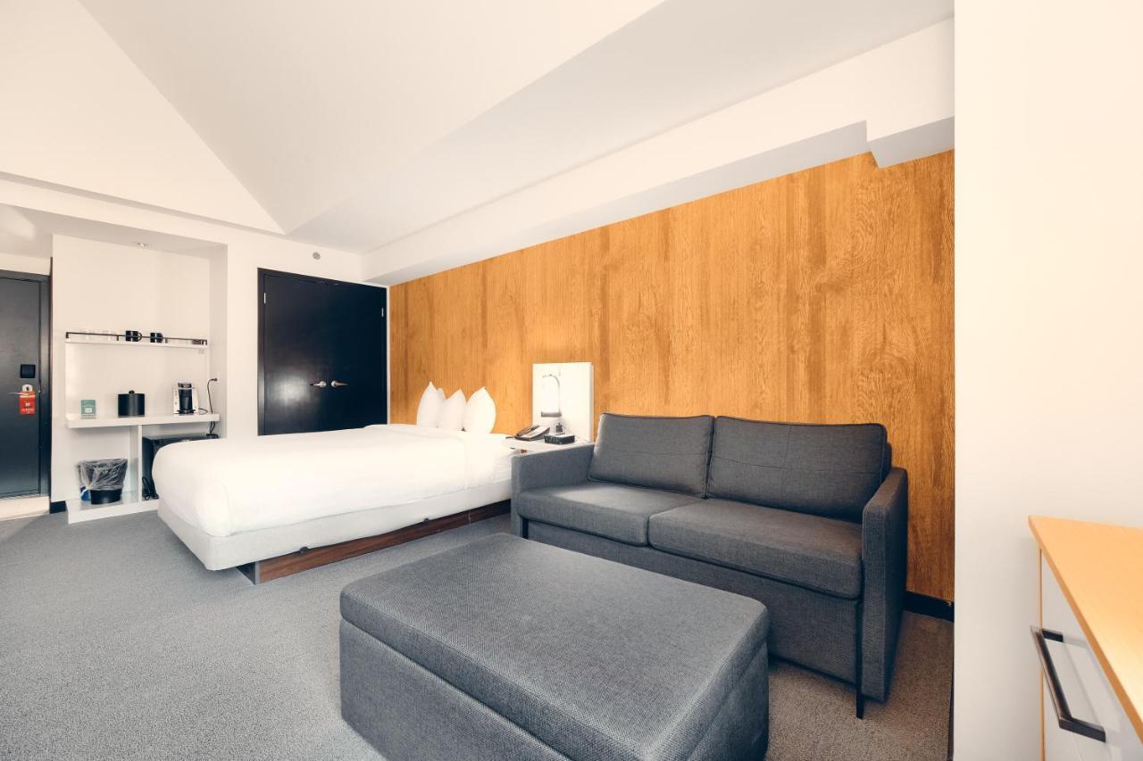 Aava Whistler Hotel Εξωτερικό φωτογραφία